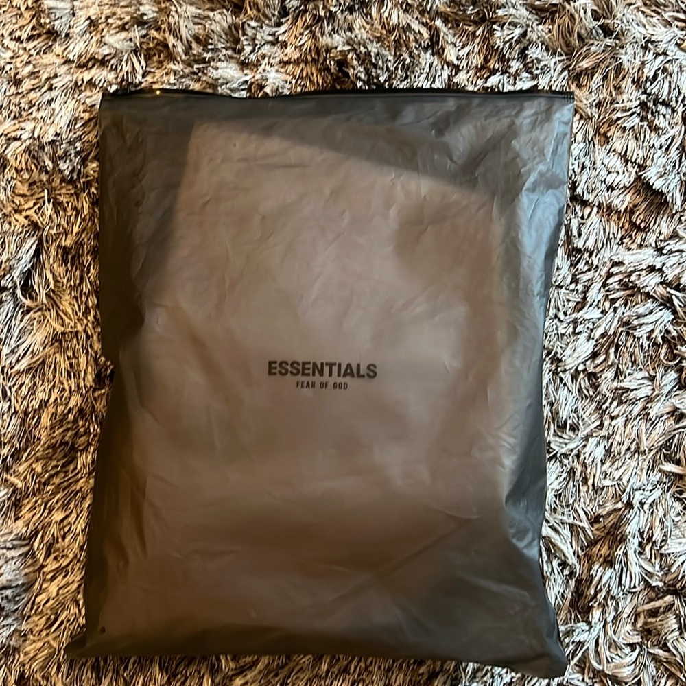 ESSENTIALS sweatpants. Brand new w tags